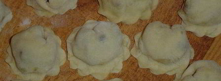 жареные пельмени с грибами и капустой. Шаг 5