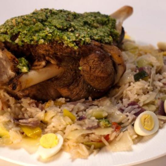 Рецепт бараньей ноги с овощным пловом