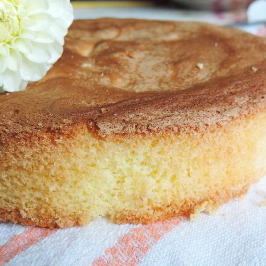 Рецепт идеального белого бисквита