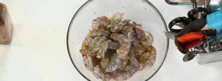 испанская паэлья с курицей и тигровыми креветками. Шаг 2