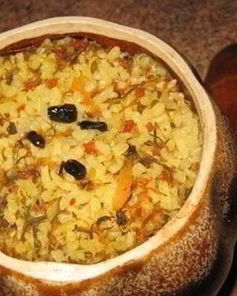 Куриный плов в горшочках