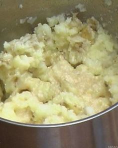 Пюре из молодого картофеля с пармезаном