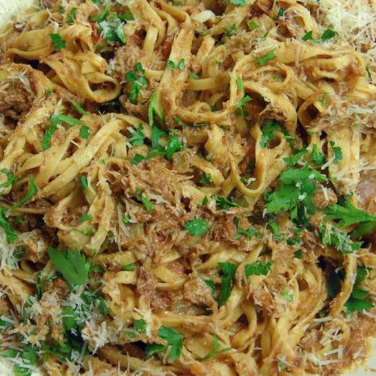 Рецепт домашней пасты с рагу из кролика