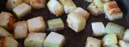 грибное рагу с кабачками в сметанном соусе. Шаг 3