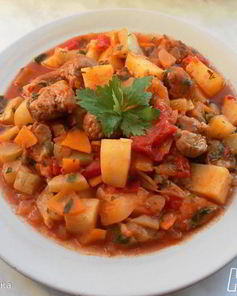 Мясное рагу с овощами