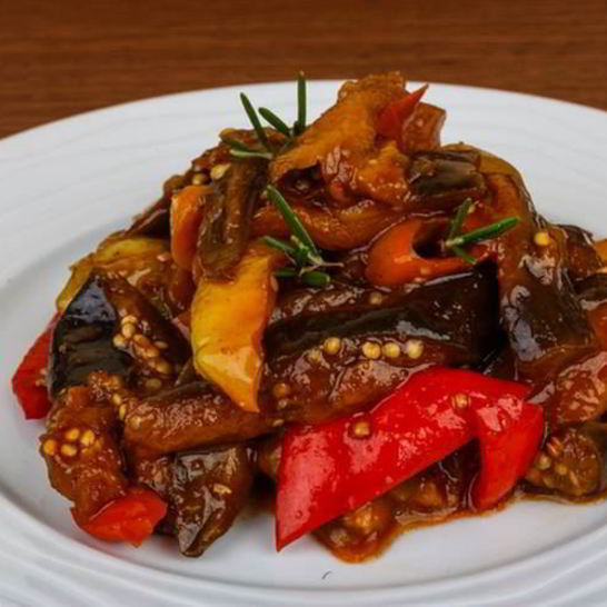 Рецепт рагу из баклажанов с черносливом и орехами