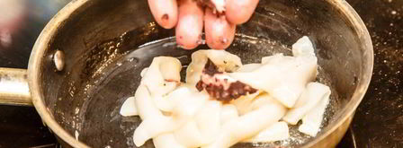 рагу из морепродуктов с соусом зеленый перец. Шаг 4