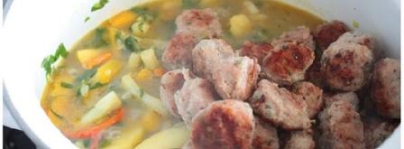 уютное рагу из овощей и куриных котлеток. Шаг 8