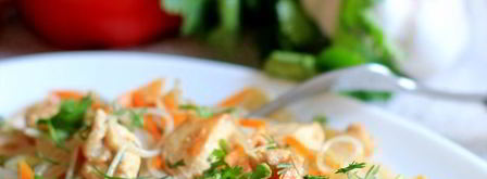 рисовая лапша с курицей и морковью. Шаг 11