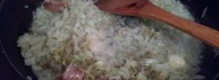 насыщенное ризотто с морским окунем и сливками. Шаг 3