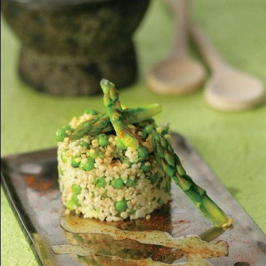 Рецепт ризотто из булгура со спаржей, зеленым горошком и сыром гравьера