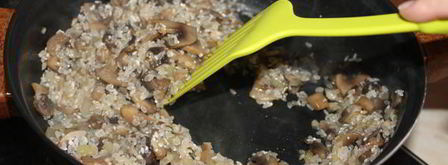 ризотто с кальмарами и шампиньонами. Шаг 5