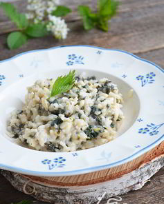 Ризотто с крапивой и козьим сыром