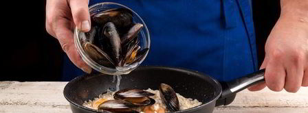 ризотто с креветками и мидиями. Шаг 7