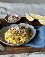 Ризотто с шафраном и сыром Джюгас