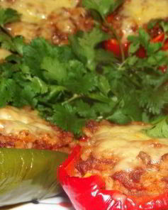 Сладкие перцы, фаршированные ризотто