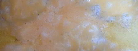 кальмары, фаршированные морепродуктами, под сливочным соусом. Шаг 8