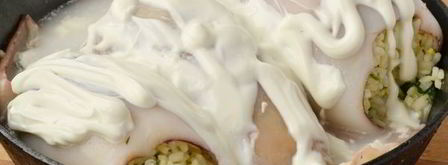 кальмары фаршированные рисом и яйцом. Шаг 10