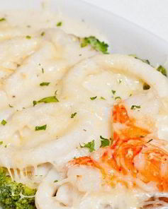 Кальмары в сметанном соусе