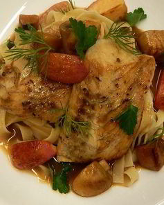 Камбала с шампиньонами