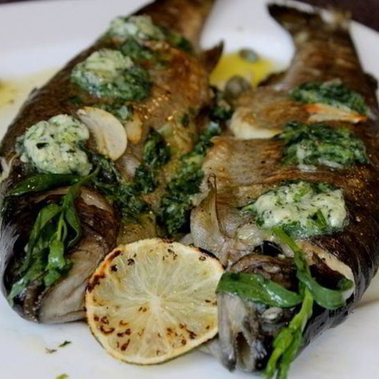 Рецепт радужной форели с тархуном на гриле