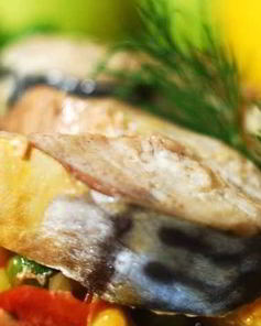 Рыба, тушенная с овощами в мультиварке