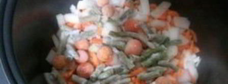 рыба, тушенная с овощами в мультиварке. Шаг 3