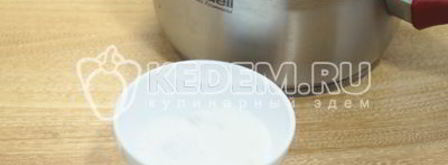 сельдь слабосоленая по-домашнему. Шаг 4