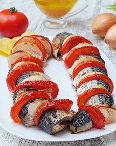 Скумбрия с овощами в духовке