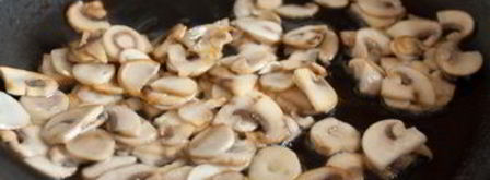 тилапия с салатом из грибов и перловой крупы. Шаг 4