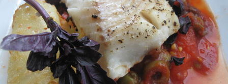 треска на подушке из томатов, базилика и оливок. Шаг 7