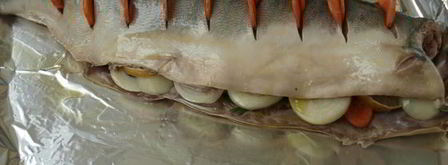 запеченная горбуша с овощами. Шаг 3