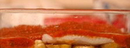 запеченная рыба с картофелем и томатным соусом. Шаг 4