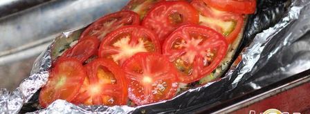 запеченная скумбрия фаршированная рисом и овощами. Шаг 16