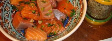 жареный лосось с морковью, грибами и молодым картофелем. Шаг 3