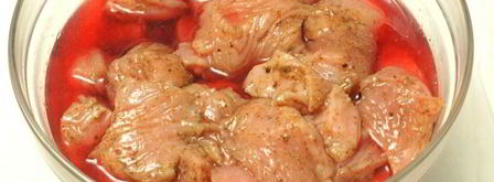 шашлык из индейки маринованной в малиновом уксусе. Шаг 2