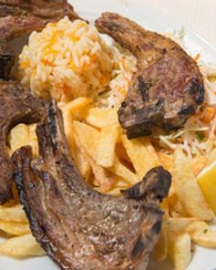 Шашлык из корейки баранины с гарниром