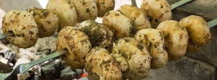 шашлык из шампиньонов на углях. Шаг 10