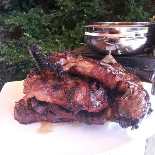 Рецепт стейка из говядины на мангале