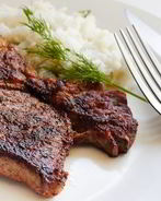 Стейк из лопатки мраморной говядины