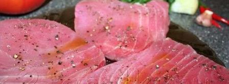 стейк из тунца с острым зеленым соусом. Шаг 5