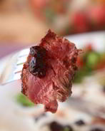 Стейк с кровью