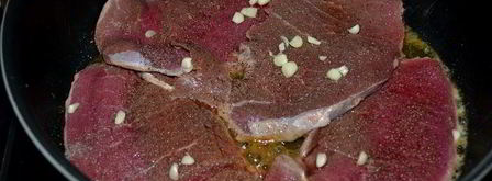 стейк в соусе из грибов шиитаке. Шаг 2