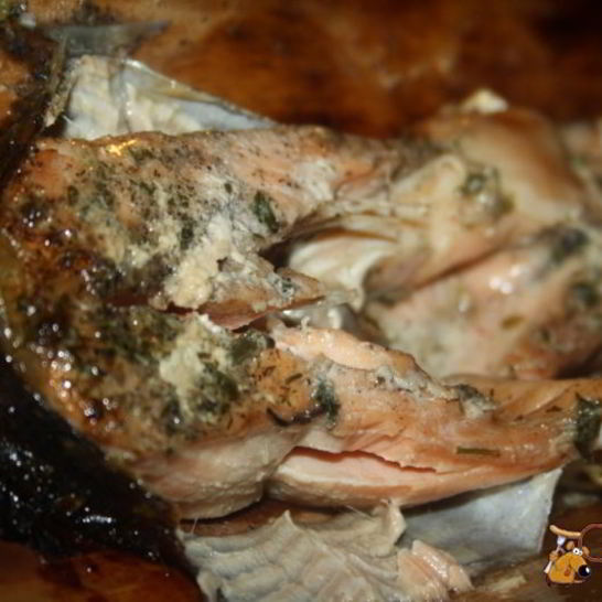 Рецепт стейков форели в гриль-бумаге на мангале