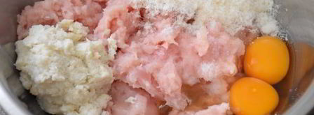 куриные тефтели в томатном соусе. Шаг 6