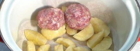 мясные тефтели в овощном соусе. Шаг 5