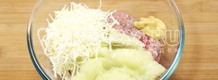 рождественский венок из тефтелей. Шаг 4