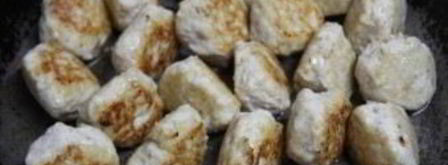 тефтели куриные в сливочном соусе. Шаг 2