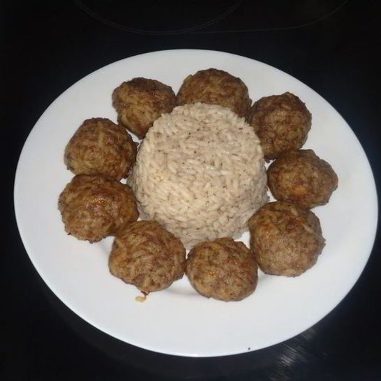 Рецепт тефтелей с рисом