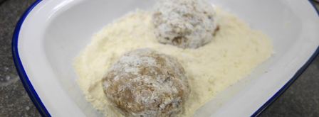 тефтели в сливочном соусе. Шаг 3